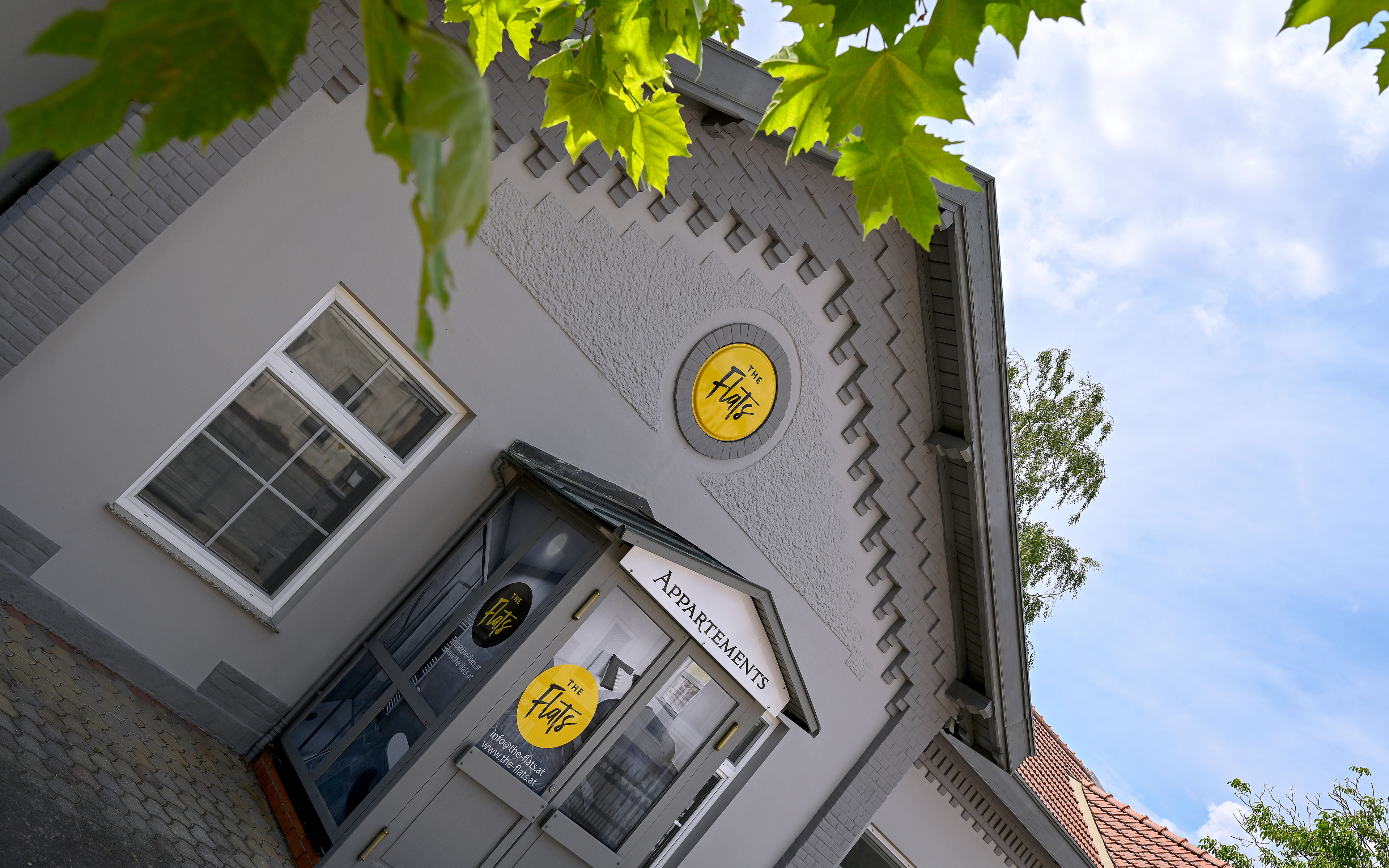 The Flats, Flatrate-Apartments Laa an der Thaya, Weinviertel, Außenaufnahme, Eingangsbereich